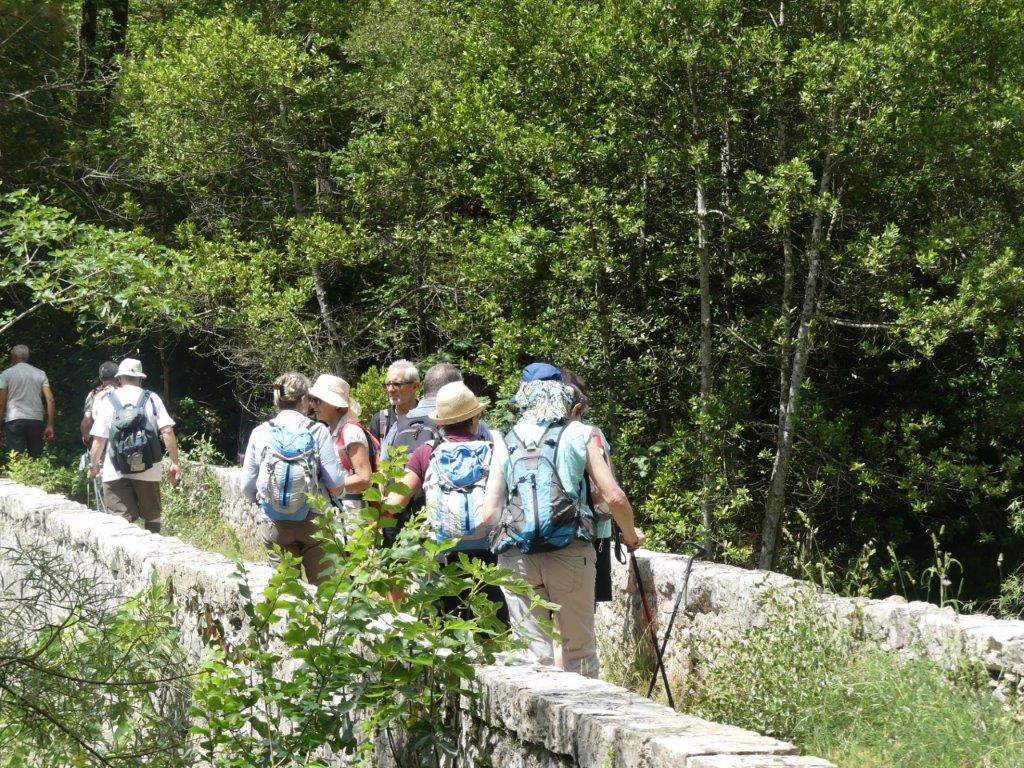 044 au pont des roys