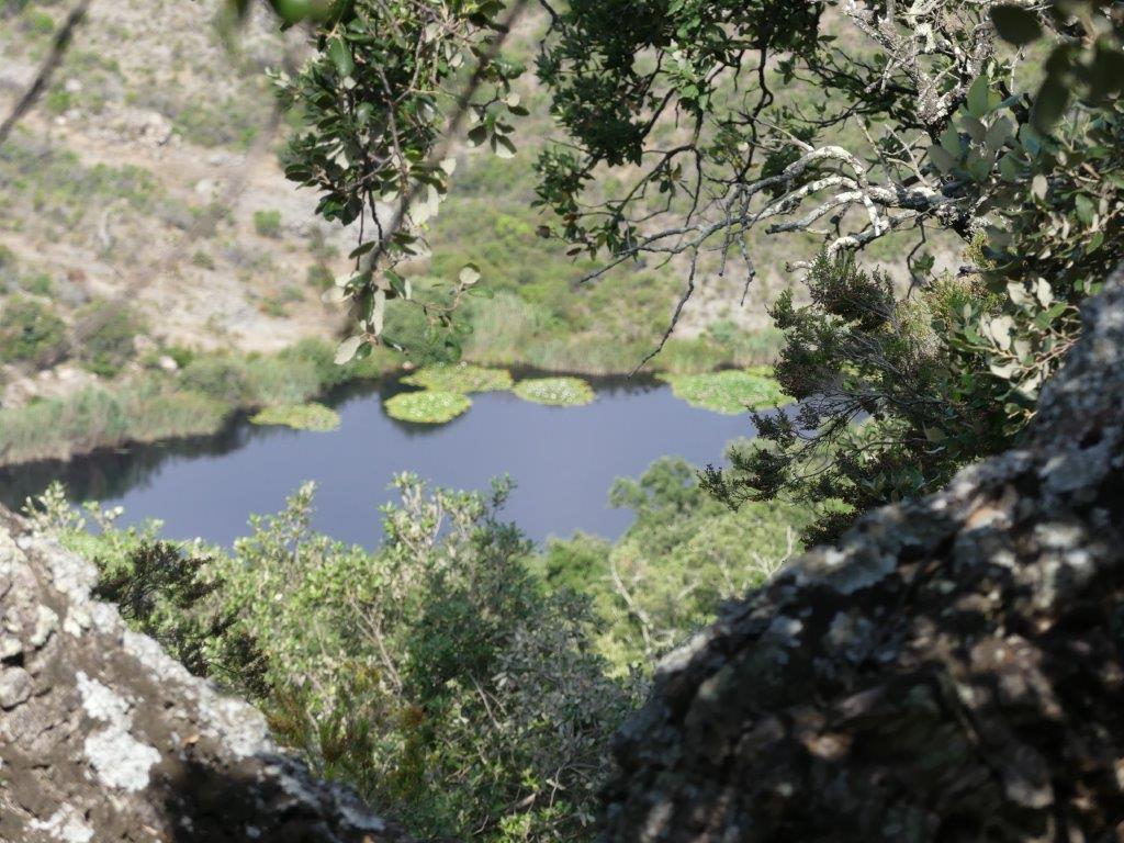 027 Lac de Gourin depuis le haut